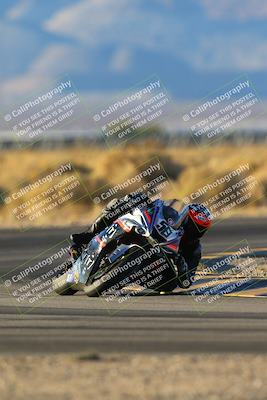 media/Dec-07-2024-CVMA (Sat) [[21c5f1ef85]]/Race 12-Supersport Middleweight/